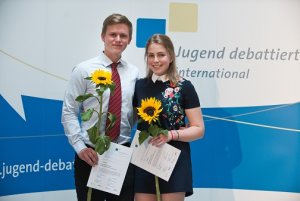 © David Bruner, Jugend debattiert international