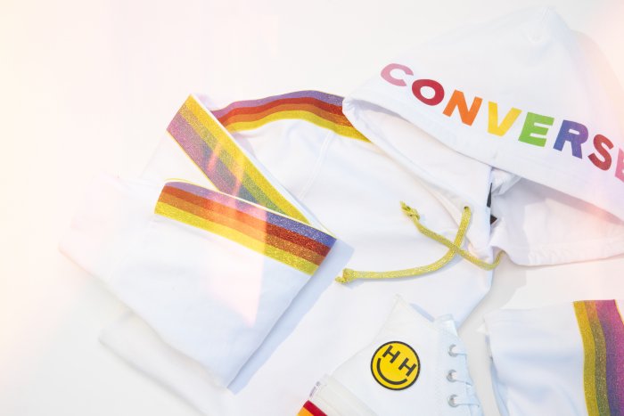 CONVERSE: OSLAVA LGBTQ KOMUNITY 