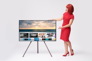 Miss IFA präsentiert Produktneuheiten zur IFA 2018: TV Samsung Q9FN von Samsung

Miss IFA presents new products 2018: TV Samsung Q9FN by Samsung. Všechny fotografie: Zdroj - MESSE BERLIN