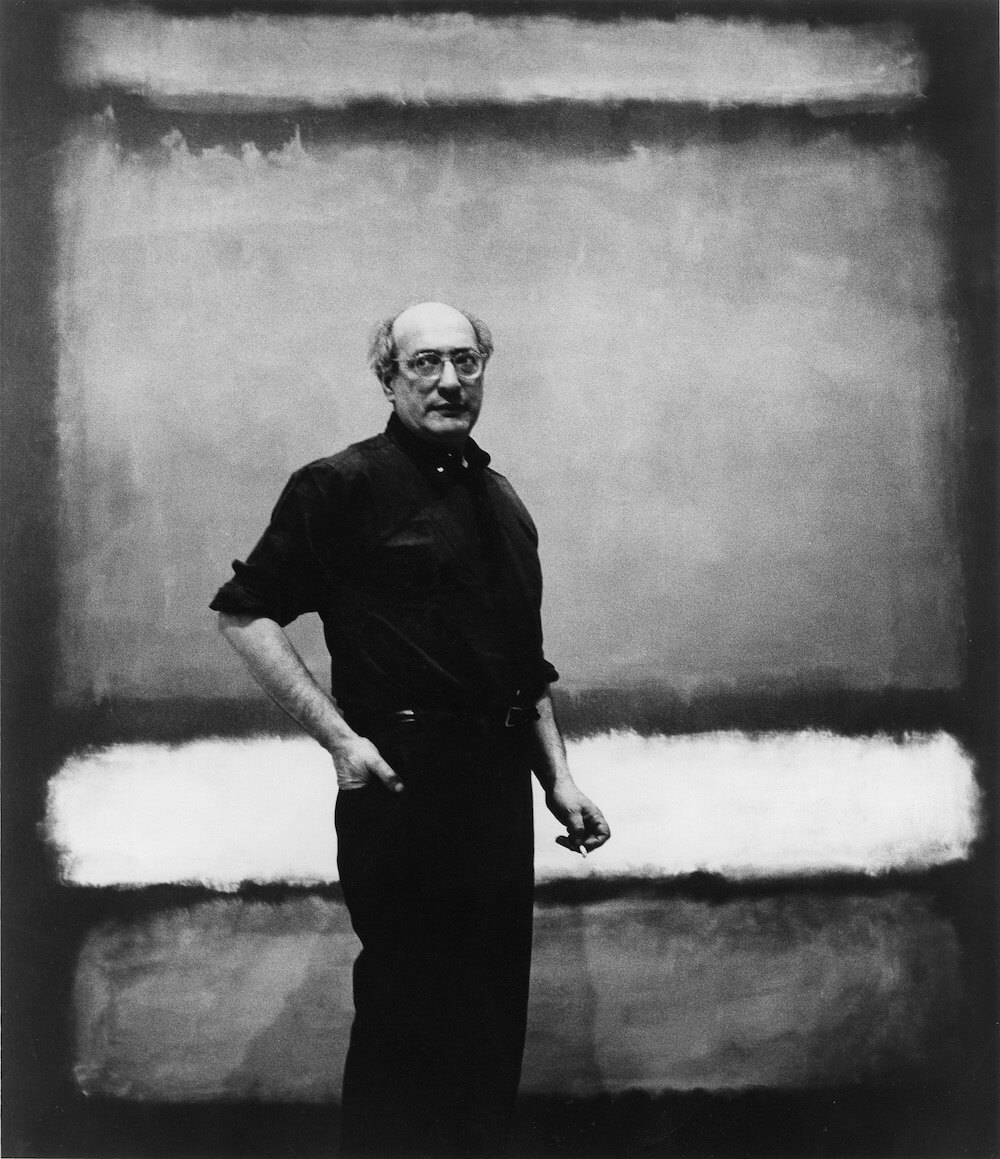 Mark Rothko vor dem Werk „No. 7“,1960
Foto: Regina Bogat zugeschrieben
© 2005 Kate Rothko Prizel & Christopher Rothko/Bildrecht Wien, 2019