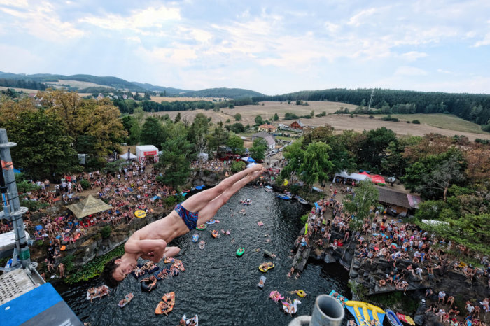 Legendy Se Vrací Do Hřiměždic. Co Vás čeká Na Highjumpu?