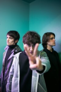 Husky Loops
foo: Henry Gill Portrait