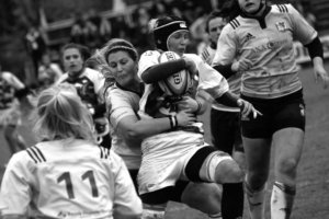  foto: Petr Flíček (na fotografii je útočící hráčka Spatrie, kterou se snaží zastavit hráčka Petrovic (finále 2018)