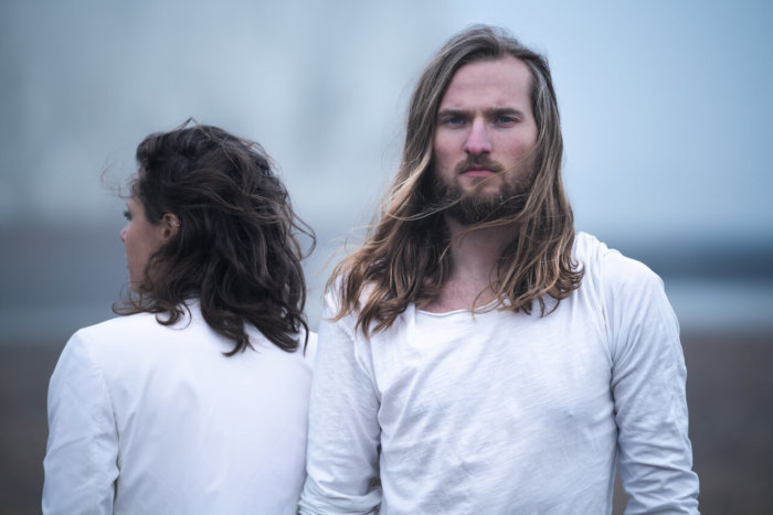 Dreampopové Duo Teepee Vydává Novou Desku Where The Ocean Breaks