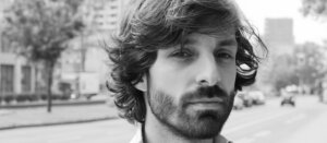 Německý dramatik Akın Emanuel Şipal. Foto Katja Strempel