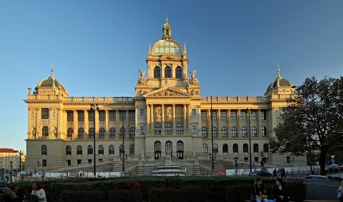 V Pondělí Se Otevírá část Muzeí A Galerií, Později Přijdou První Koncerty