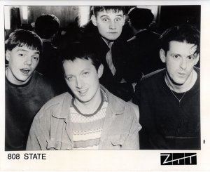 Promo snímek kapely 808 State z roku 1991.
