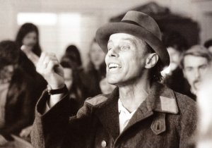 Joseph Beuys. Foto CC BY 2.0, Autor Erich Puls, zdroj Goethe Institut