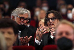 Prezident Festivalu Jiri Bartoska Herec Producent A Muzikant Johnny Depp