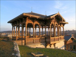 Matěj Baťha, CC BY-SA 2.5, via Wikimedia Commons