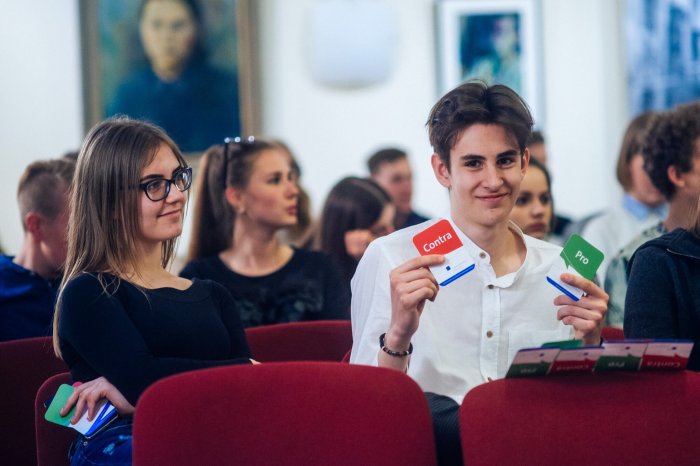XV. Mezinárodní Finále  „Debaty Mládeže Ve Střední, Východní A Jihovýchodní Evropě“
