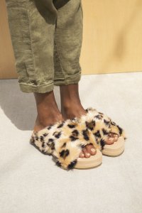 SusieEVA Naturalleo CI1A1274