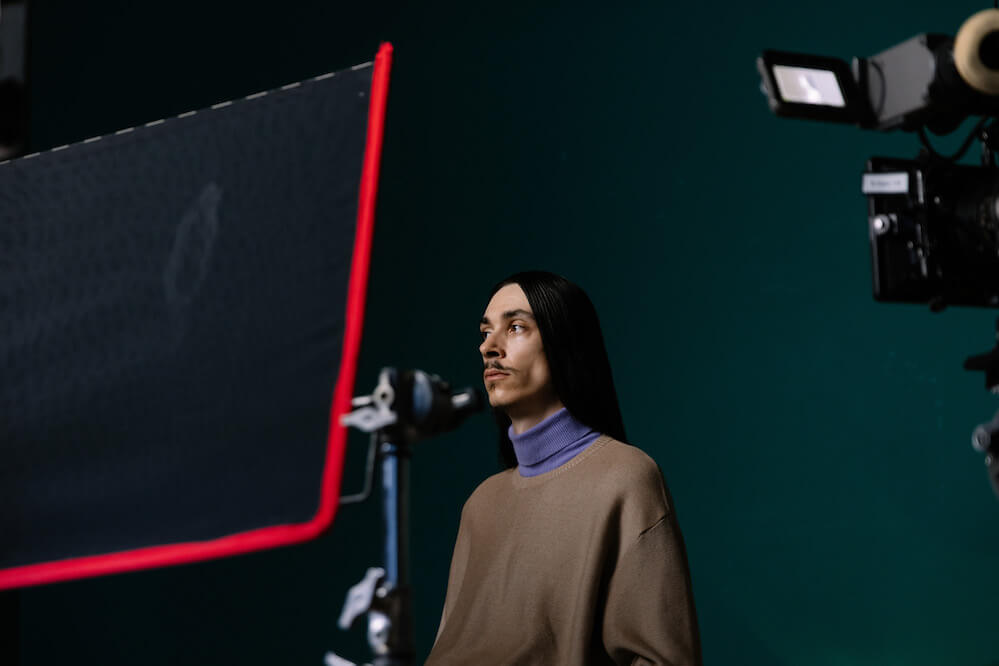 Behind the scenes with Lubalin for Zalando’s Pre-Owned Campaign, ‘Drama Free,’ which aims to showcase Zalando’s convenient solutions for Pre-Owned lovers, captured by photographer Marlen Stahlhuth.