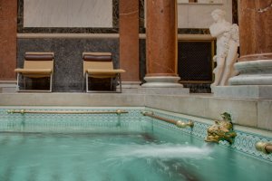 7F627FFE B30C 42C5 950A E3164F523B60