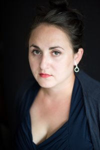 Nino Haratischwili, Schriftstellerin, Romanautorin, Theaterregisseurin, Dramatikerin, Frankfurter Verlagsanstalt