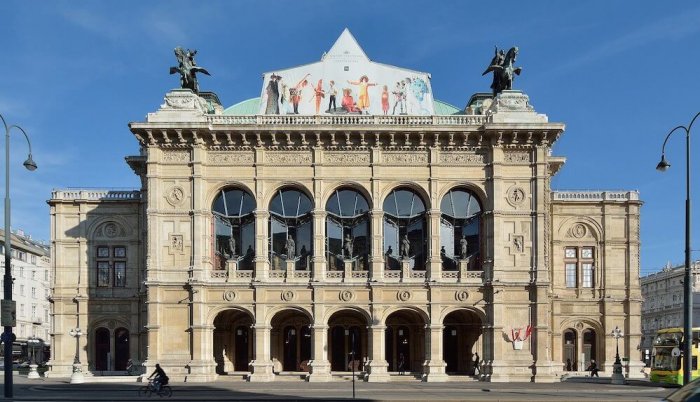 Vídeňská Opera Nabídne Přenosy Na Venkovní Plátno