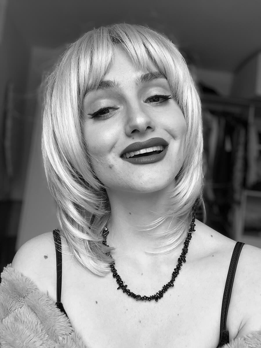 Kurz Jak hrát ve filmu?, absolventka kurzu Gabriela Pravdová v roli Marilyn Monroe, fotografka Viktoria Rampal Dzurenko