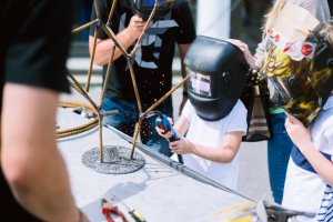 Maker Faire 2019 2048px Janhromadko 1121