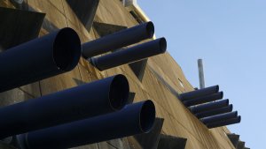 Festival Film a architektura promítne také film Battleship Berlin o ikonické berlínské brutalistní stavbě