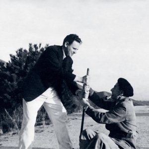 Antonín Heythum a Man Ray v Pasadena Hills, 1943 – 1944. ©Soukromý archiv Antonína Heythuma