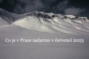 Letní kino v Pragovce promítne 27.7.  film Návštěvníci o české antropoložce na Špicberkách v Norsku / Foto (c) Chris Marquardt via unsplash.com