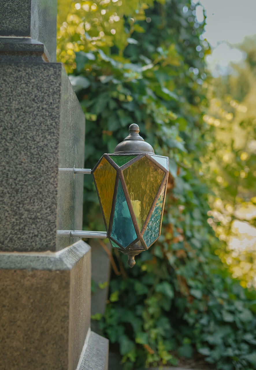 Lampička z vitráží Průmyslového paláce 
