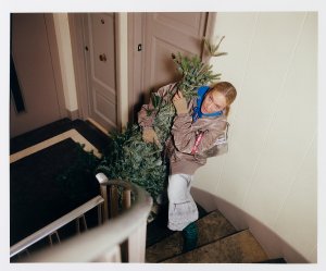 ZALAND2300002 HOLIDAY23 KV CHLOE FRUSTRATED 18286 SRGB