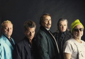 Einstuerzende Neubauten / Foto Thomas Rabsch