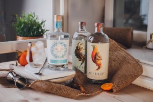 Nealkoholické destiláty