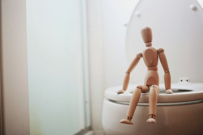 Venerologická Poradna: Nehoda Na Toaletě