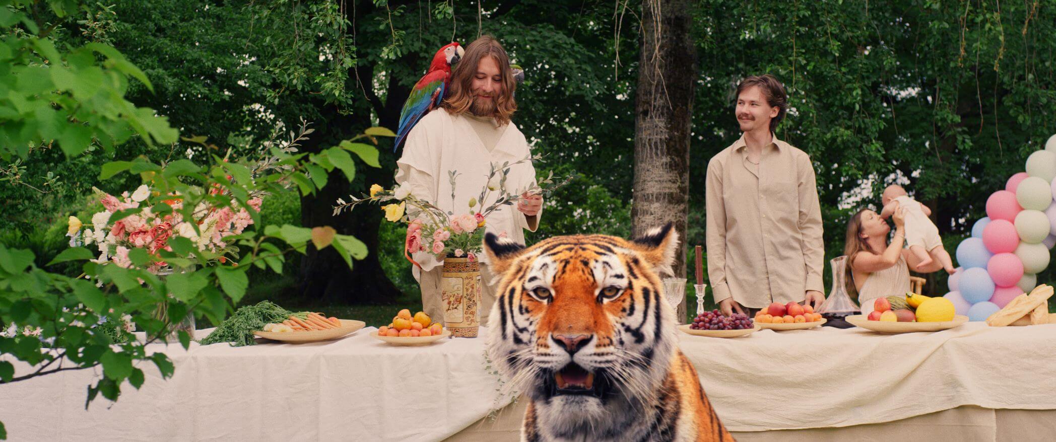 Tygr v ráji je portrétem indie folkového písničkáře José Gonzáleze