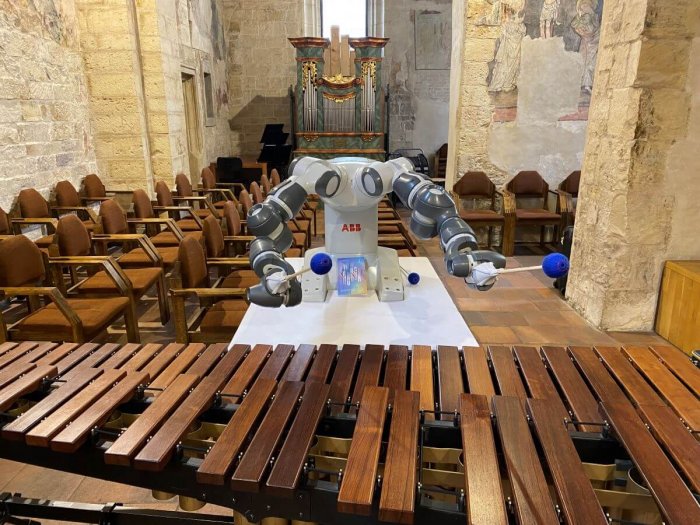 Roboty ABB Se Zapojí Jako Hudebníci Na Festivalu Pražské Jaro V Rámci Projektu SpringTEEN