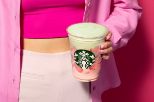 Starbucks Matcha Strawberry REMIX PR