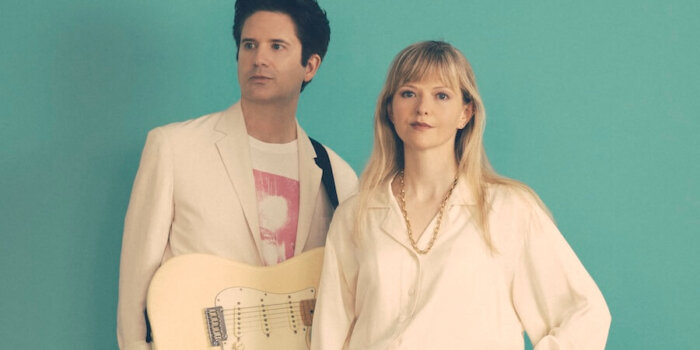 Bandphoto Still Corners Crystal Blue By Paul Winter