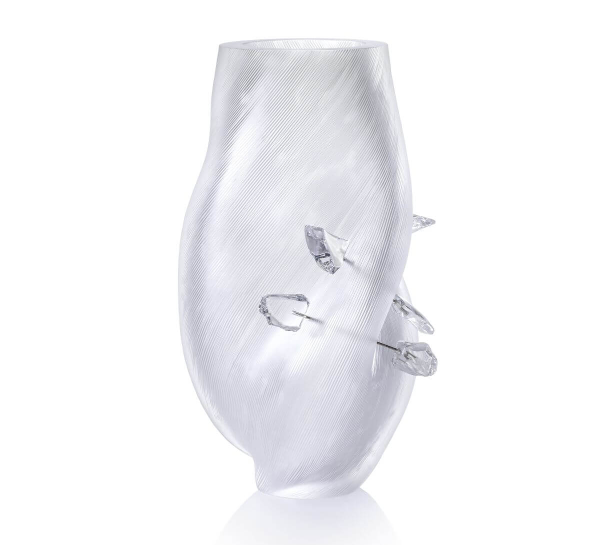 Ruckl Contemporary UNREALITY GLACIAL PLEATS limited edition vase / Foto Anna Pleslová