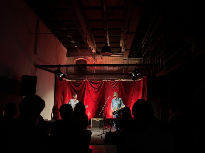 Howe Gelb A Lorenzo Corti V Meetfactory: Byli Skvělí