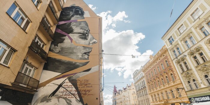 Nový Mural V Praze 7 Připomíná Odkaz Milady Horákové / Foto Petr Kopal