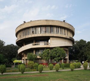 Výstava s názvem Chandigarh: Sen o dokonalém městě přibližuje indickou metropoli, kterou Le Corbusier navrhl jako modernisticko utopii 20. století. / Foto Adam Štěch