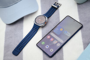 Galaxy Watch Ultra + Flip7