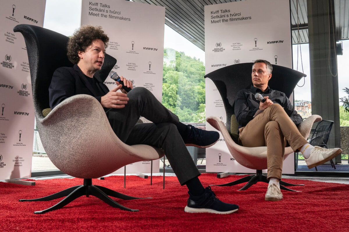 Režisér Michel Franco a moderátor Pavel Sladký