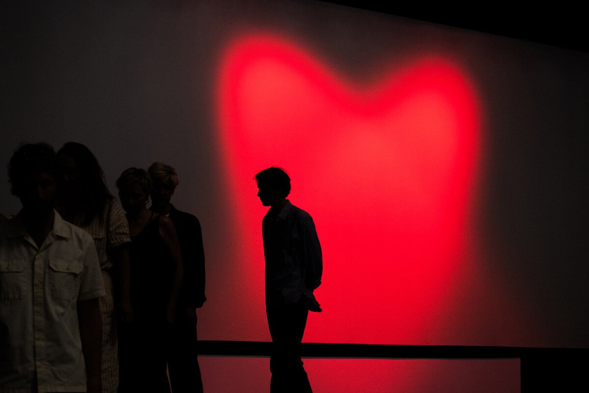 úvod k filmu Nic nového pod deštěm