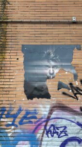 2DFC988D 7978 4142 A323 F879448641AA